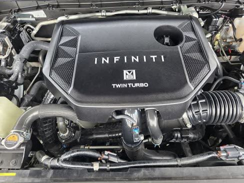 Certified 2026 INFINITI QX80 4WD w/ Sport Exterior Package image 9