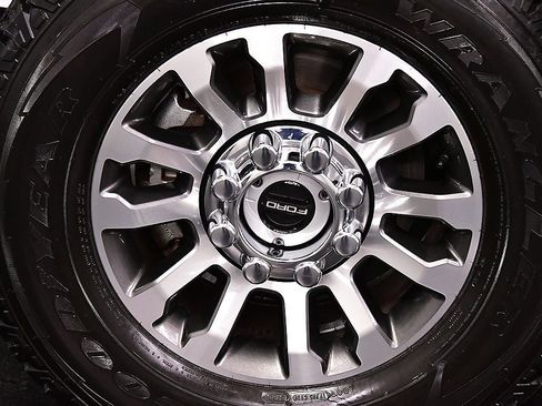 Used 2022 Ford F350 Lariat w/ Lariat Value Package image 9