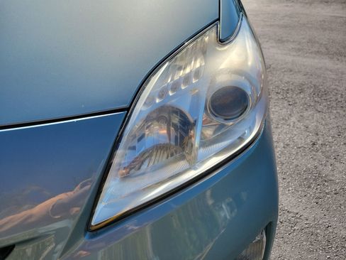 Used 2012 Toyota Prius Five image 11