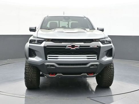 New 2026 Chevrolet Colorado ZR2 w/ Technology Package AWD/4WD image 22