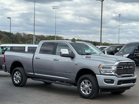 Used 2024 RAM 2500 Laramie AWD/4WD image 34