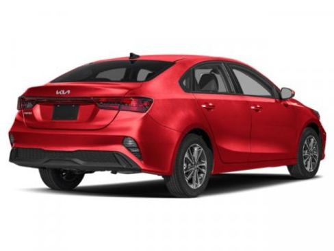 Used 2024 Kia Forte LXS FWD image 2