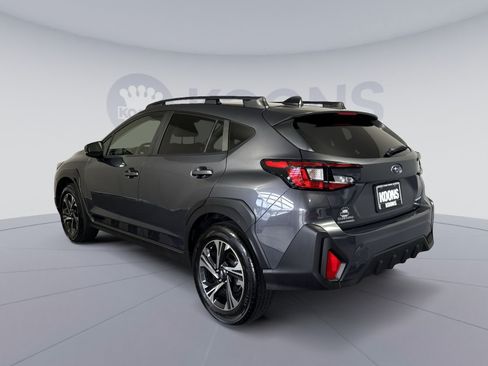 Used 2024 Subaru Crosstrek 2.0i Premium AWD/4WD image 4