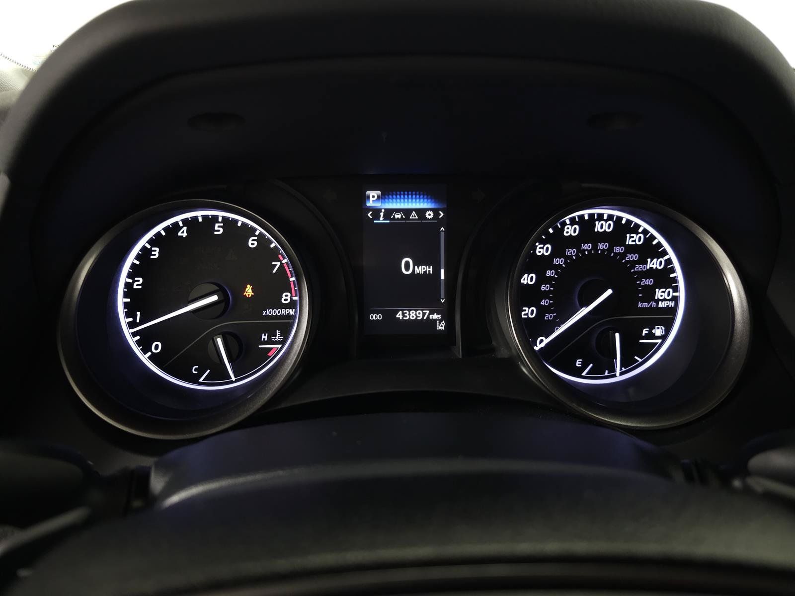 Used 2023 Toyota Camry SE w/ Protection Package (Q2) (TMS) FWD image 17