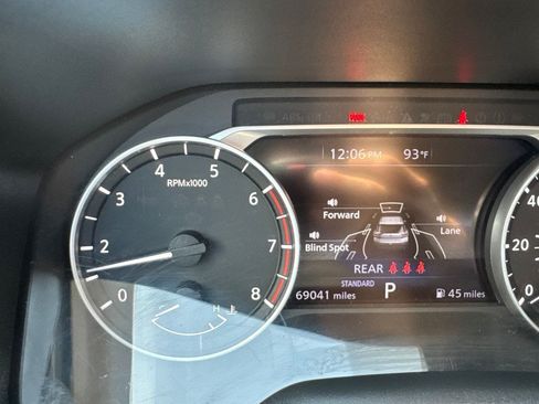 Used 2021 Nissan Rogue SV FWD image 10