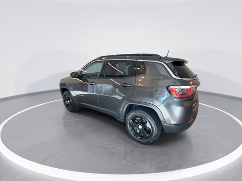 Used 2019 Jeep Compass Latitude AWD/4WD image 6
