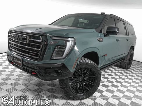 Used 2025 GMC Yukon XL AT4 Ultimate image 1