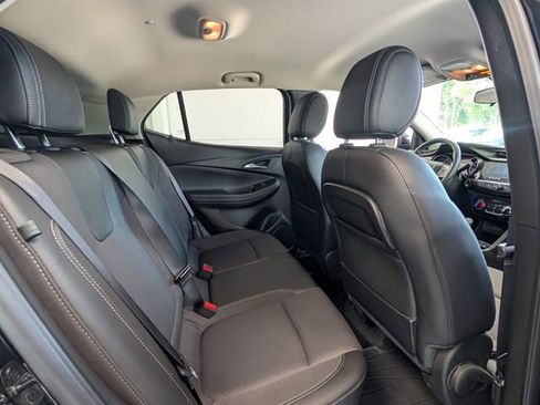 Certified 2023 Buick Encore GX Preferred w/ Cold Weather Comfort Package FWD image 13