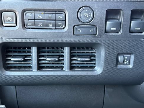 Used 2023 Chevrolet Brightdrop 600 w/ Active Safety Package 2 AWD/4WD image 28