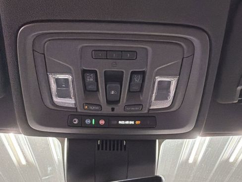 Used 2026 GMC Sierra 1500 Denali w/ Denali Reserve Package AWD/4WD image 36