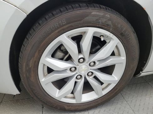 Used 2020 Chevrolet Impala LT FWD image 31