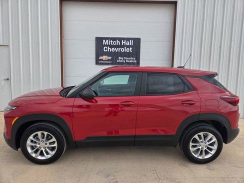 New 2026 Chevrolet TrailBlazer LS FWD image 7