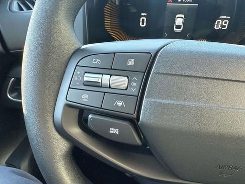 New 2025 Kia K4 LXS image 13