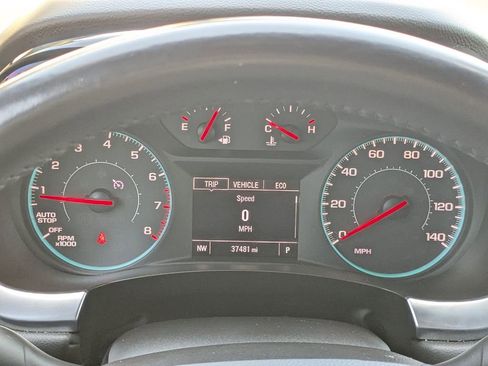 Certified 2022 Chevrolet Traverse LT w/ Midnight/Sport Edition FWD image 24