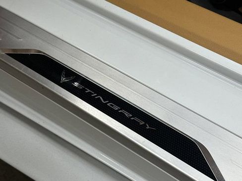 Used 2021 Chevrolet Corvette Stingray Premium Cpe w/ Z51 Performance Package image 25