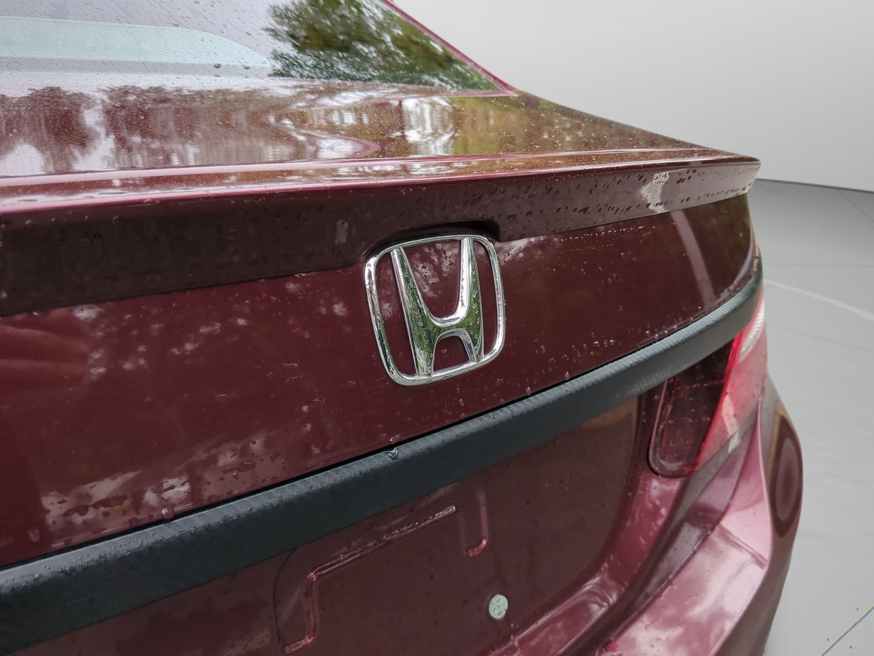 Certified 2017 Honda Accord Sport image 31