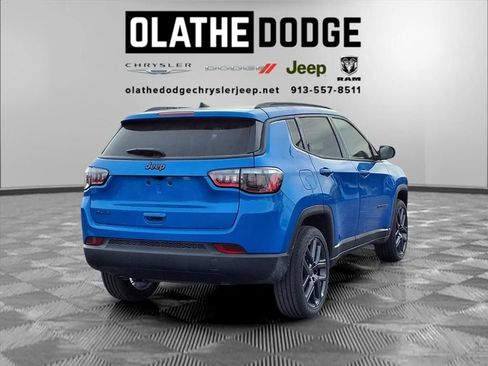New 2026 Jeep Compass Latitude AWD/4WD image 24