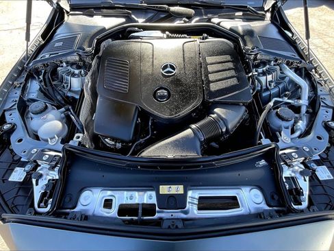 Used 2023 Mercedes-Benz C 300 Sedan w/ AMG Line w/ Night Package image 9