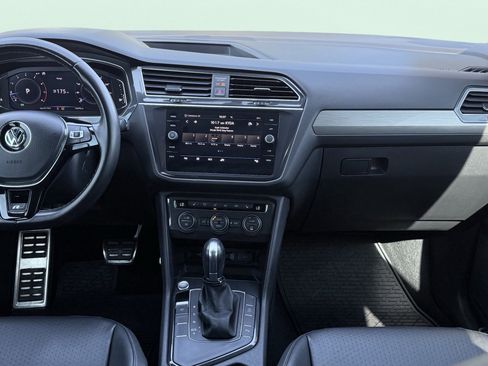 Used 2019 Volkswagen Tiguan SEL R-Line FWD image 50