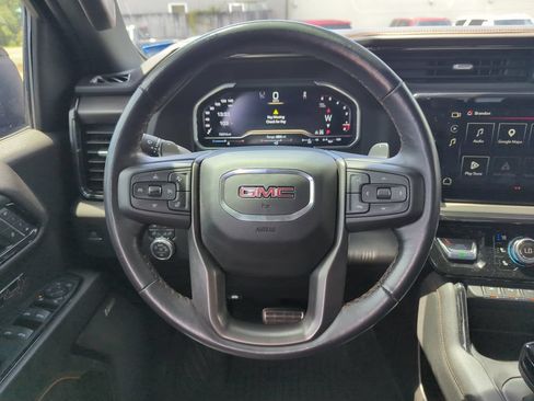 Used 2023 GMC Sierra 1500 AT4 w/ AT4 Premium Package AWD/4WD image 16