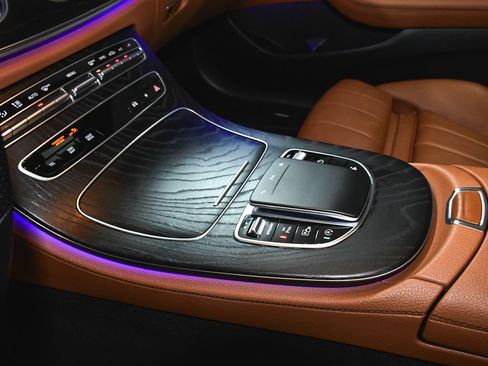 Used 2021 Mercedes-Benz E 450 4MATIC Coupe image 49