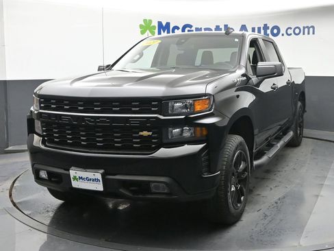 Used 2021 Chevrolet Silverado 1500 Custom w/ Safety Confidence Package AWD/4WD image 21