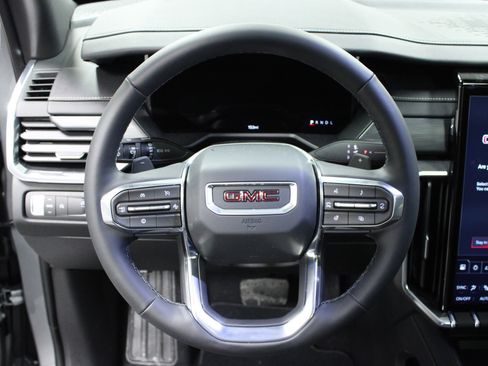 New 2026 GMC Acadia Elevation w/ Elevation Premium Package FWD image 18