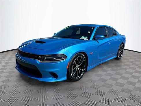 Used 2015 Dodge Charger R/T Scat Pack w/ Technology Group image 3