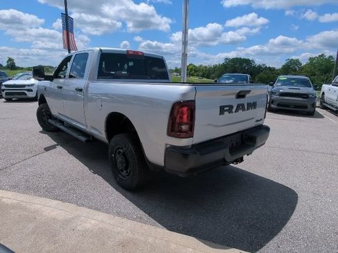 New 2026 RAM 2500 Tradesman AWD/4WD image 30