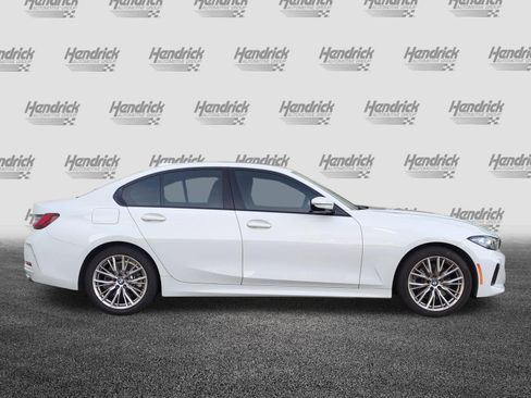 Used 2023 BMW 330i Sedan w/ Premium Package RWD image 11