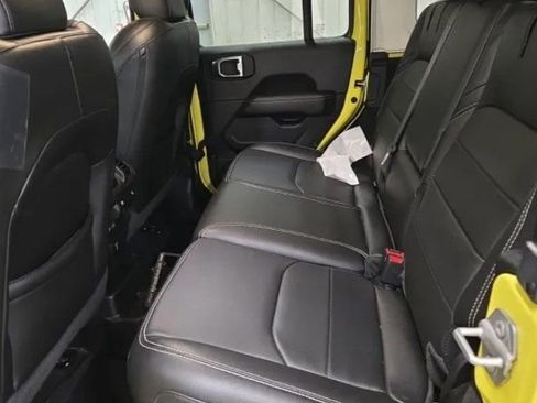 Used 2023 Jeep Wrangler Unlimited Sahara w/ Cold Weather Group image 16