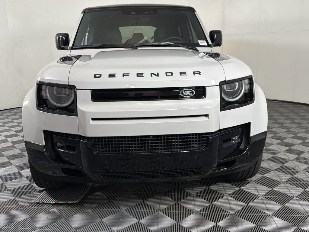 New 2026 Land Rover Defender 110 X-Dynamic SE AWD/4WD image 10