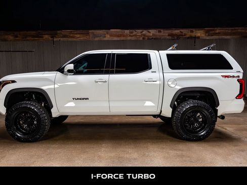 Used 2022 Toyota Tundra SR5 image 6