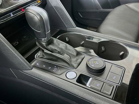 Used 2018 Volkswagen Atlas SEL image 29