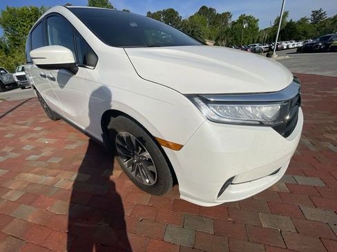 Used 2023 Honda Odyssey EX-L image 23