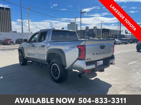 Certified 2026 Toyota Tacoma TRD Off-Road AWD/4WD image 4