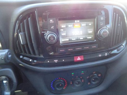 Used 2015 RAM ProMaster City Tradesman SLT FWD image 29