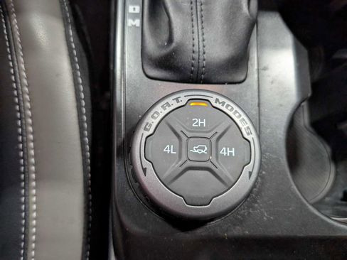 Certified 2025 Ford Bronco Outer Banks image 29