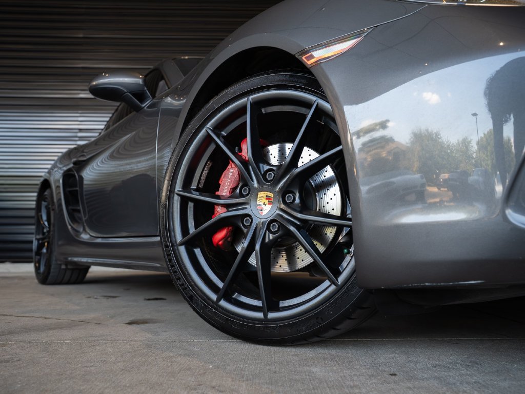Certified 2017 Porsche 718 Cayman S RWD image 12
