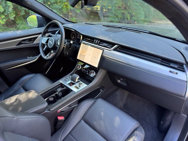 New 2026 Jaguar F-PACE R-Dynamic S AWD/4WD image 19
