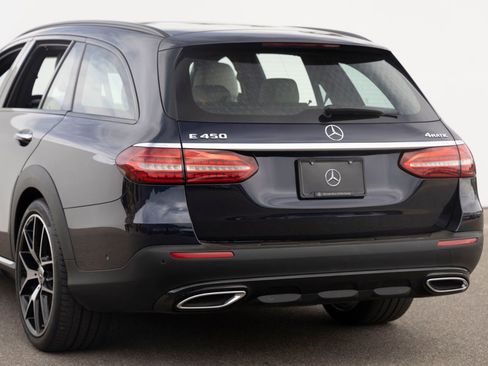 Used 2023 Mercedes-Benz E 450 4MATIC All-Terrain Wagon image 8