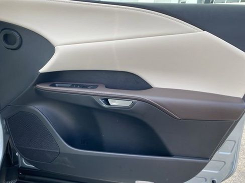 Used 2024 Lexus RX 350 w/ Convenience Package image 39