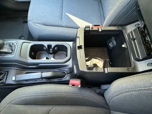 New 2025 Jeep Wrangler Unlimited Sport image 29