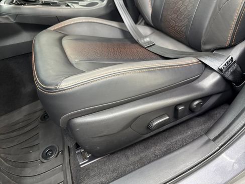 Certified 2025 Subaru Crosstrek 2.5i Limited image 12