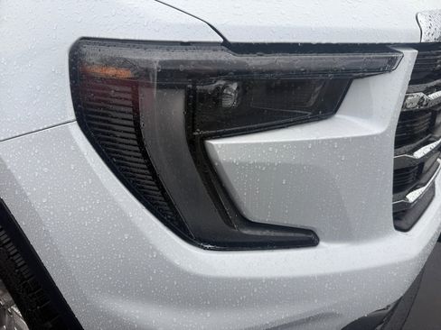 New 2026 GMC Acadia Elevation image 31