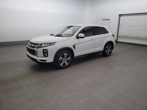 Used 2020 Mitsubishi Outlander Sport ES FWD image 2
