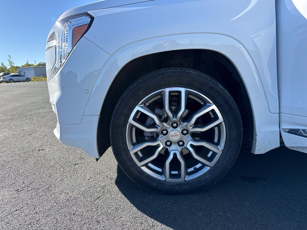 Used 2024 GMC Terrain Denali w/ LPO, Floor Liner Package AWD/4WD image 25