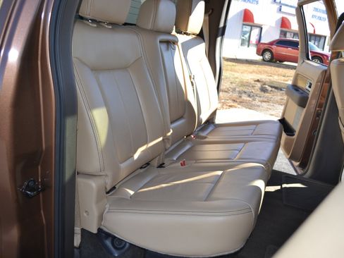 Used 2011 Ford F150 Lariat w/ Lariat Chrome Pkg image 30