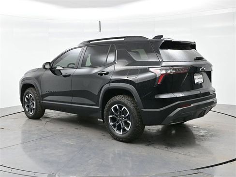 Used 2026 Chevrolet Equinox ACTIV w/ Convenience Package III image 5