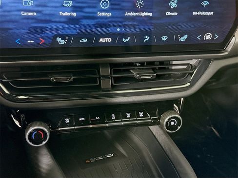 New 2026 Chevrolet Equinox EV RS image 11